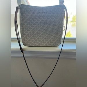 Michael Kors crossbody in okay condition